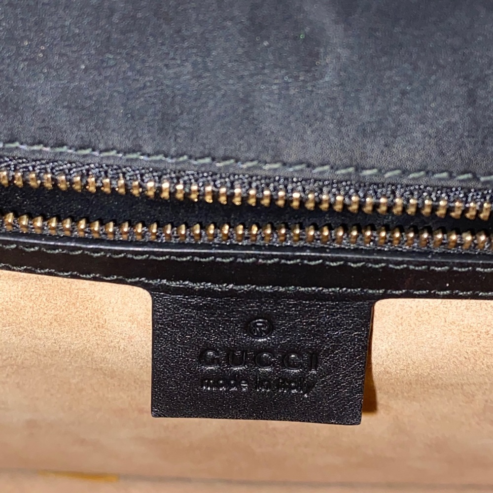 Authentic Gucci bag - Picture 2 of 4
